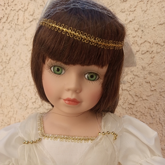 Porcelain Angel Doll The Heritage Collection PINK OR WHITE **CHOICE* - Picture 2 of 16